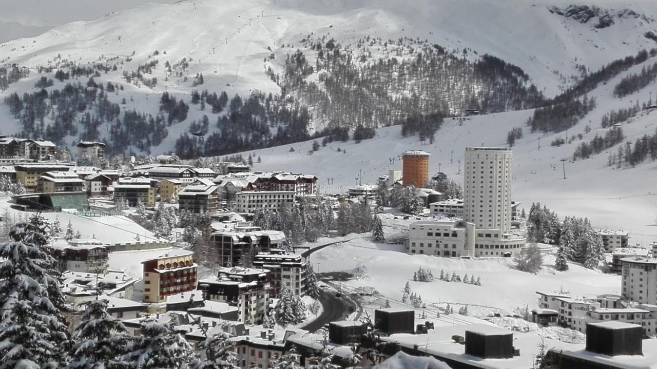 Palace 2 Residence Sestriere Exterior foto